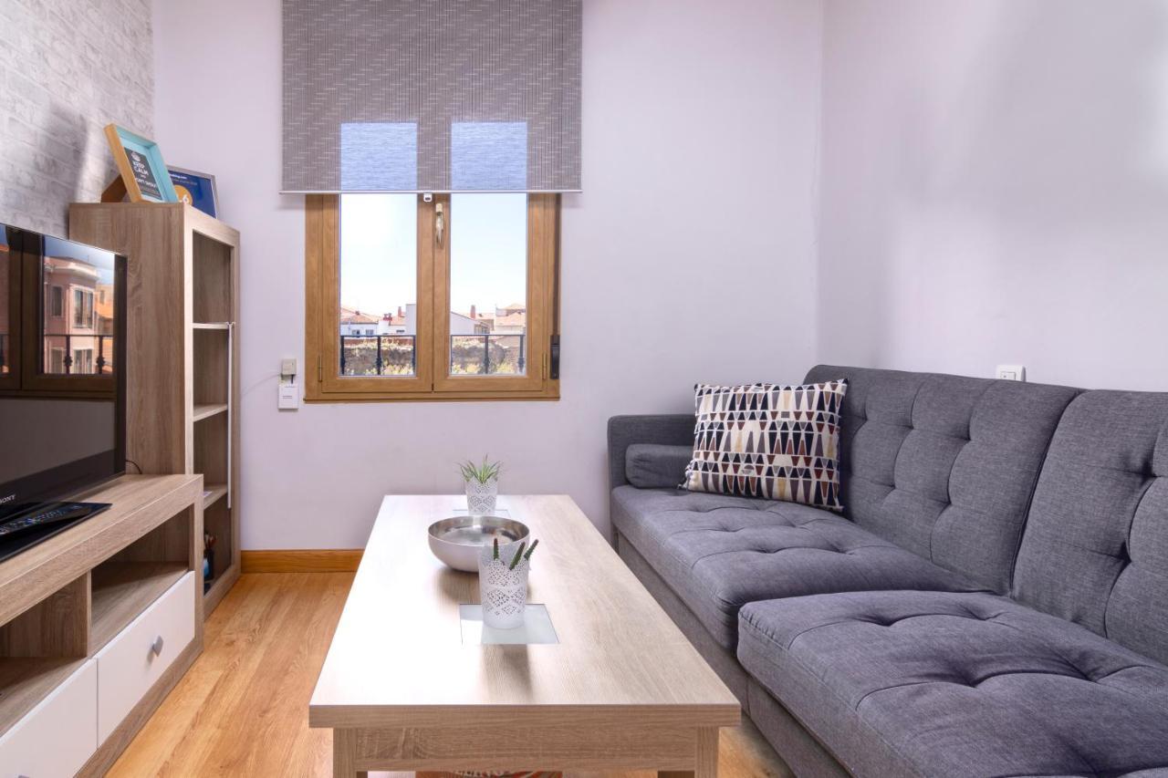 Apartamento La Muralla - Leonapartamentos Eksteriør billede